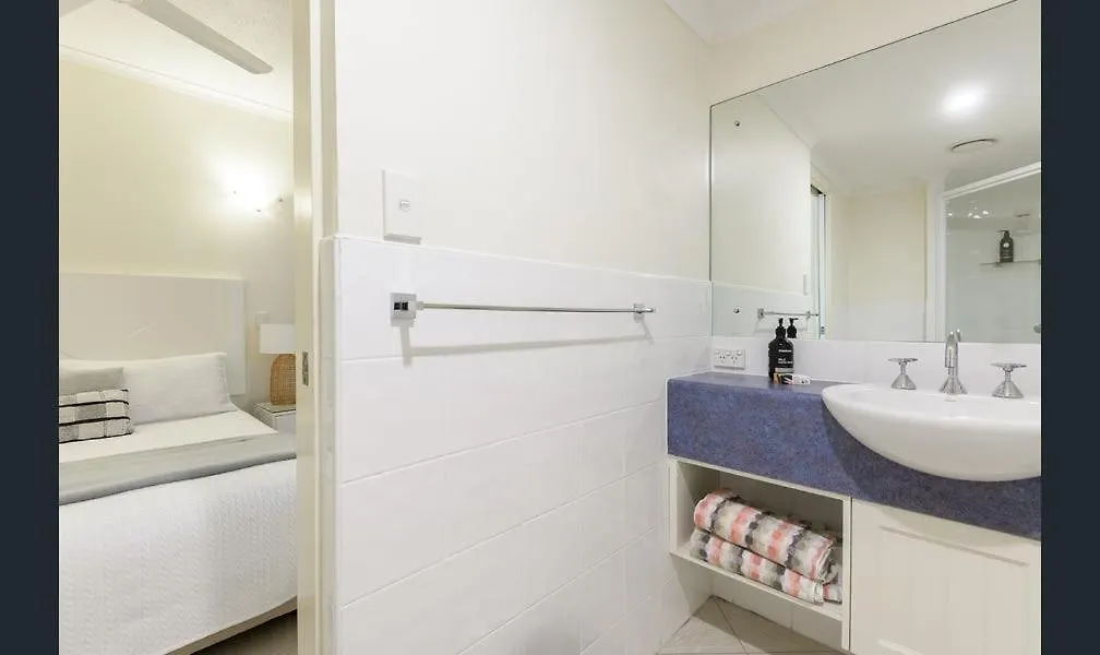 Charming 1 Bedroom Apt - Close To Town & Beach 포트 더글라스 아파트