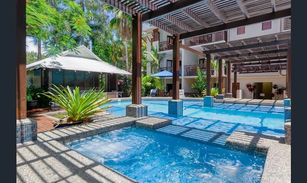 Contacten van Charming 1 Bedroom Apt - Close To Town & Beach